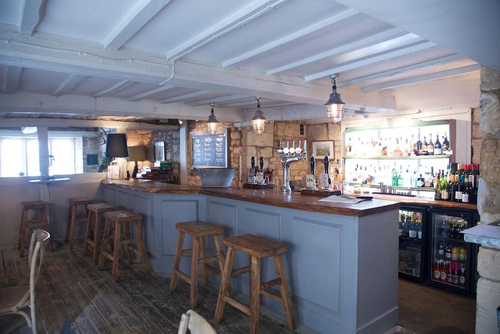 The Lion Inn Winchcombe Exterior photo